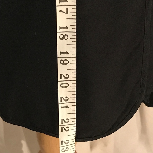 LOFT Black Skirt - Picture 4 of 4